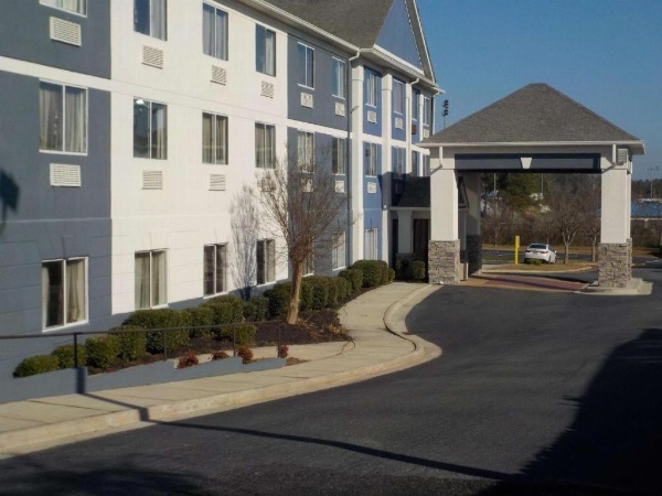 Budget Inn Express image 1