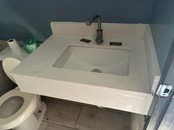 Budget Inn Express 6